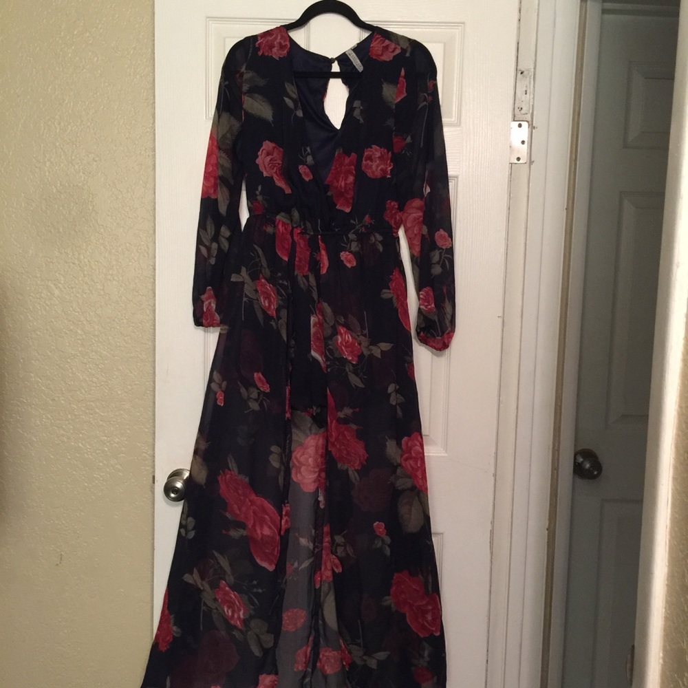 Super cute floral Maxi Romper!